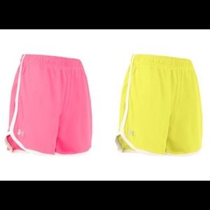 Women’s/Junior’s Heat Gear by Under Armour Bundle of 2 pair Athletic Shorts SM